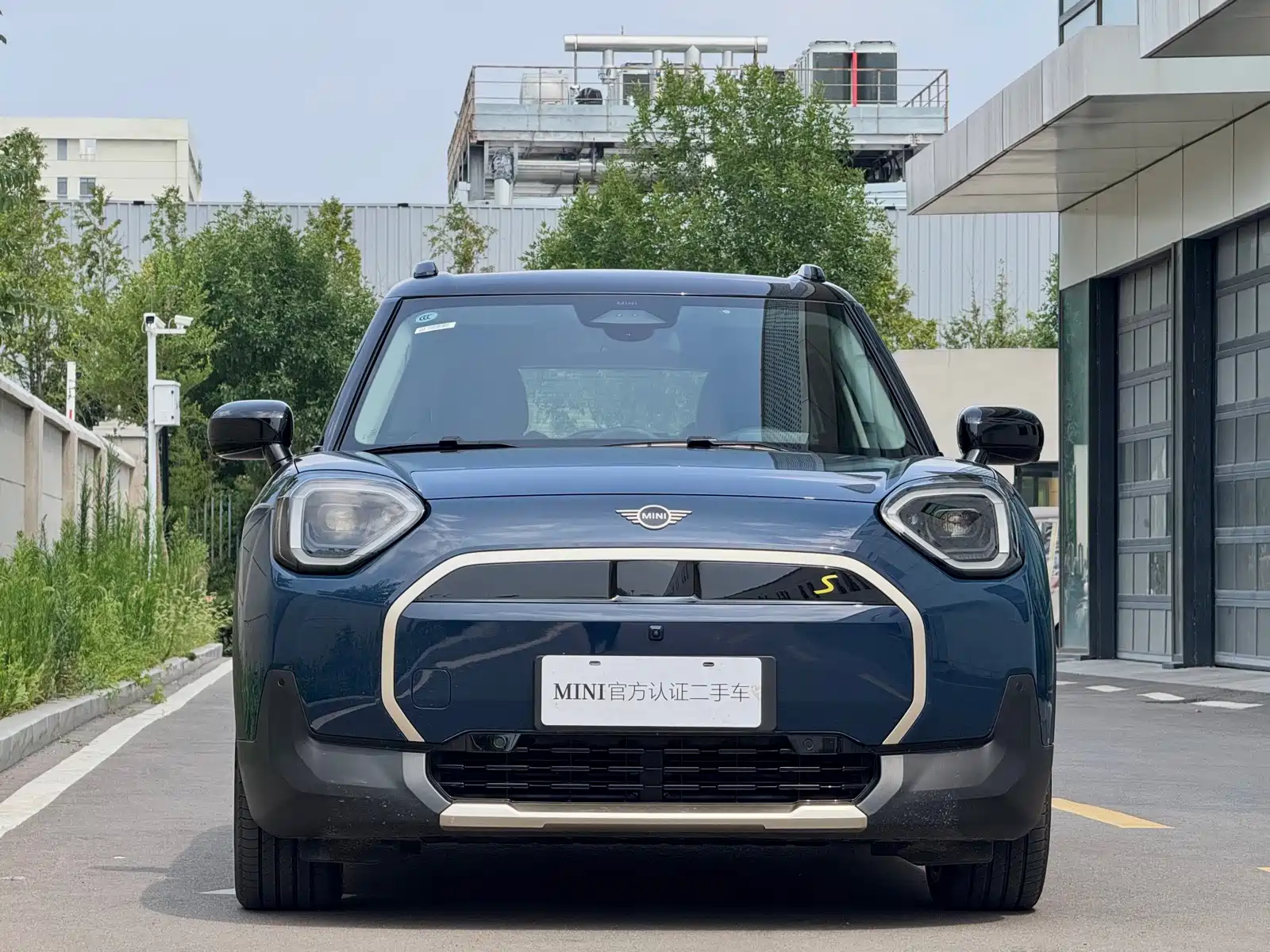 Фото 2 - MINI Aceman