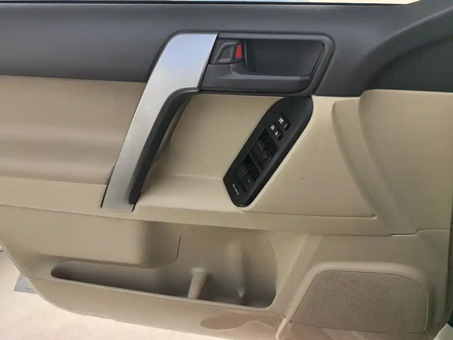Toyota Prado (Import) 2017