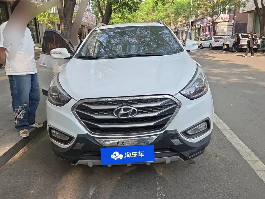 Hyundai Beijing Hyundai ix35 2015 2.0L Automatic 2WD Comfort China IV фото 2