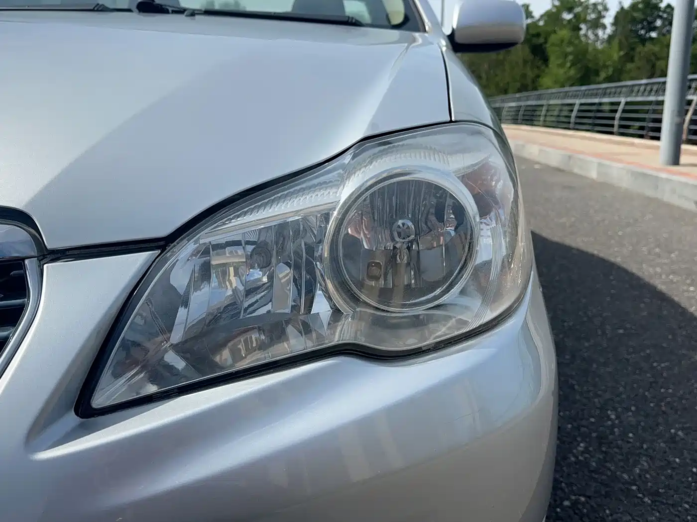 Toyota Corolla 2011 1.6L Manual Luxury Edition фото 25