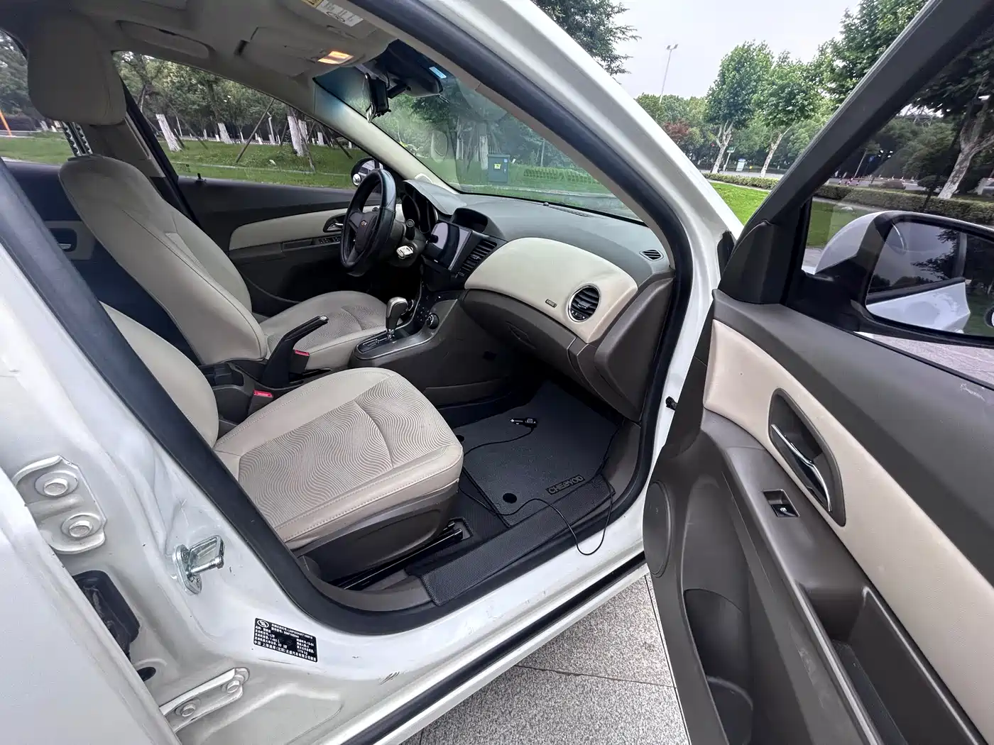 Chevrolet Cruze 2015 1.5L Classic SE AT фото 16