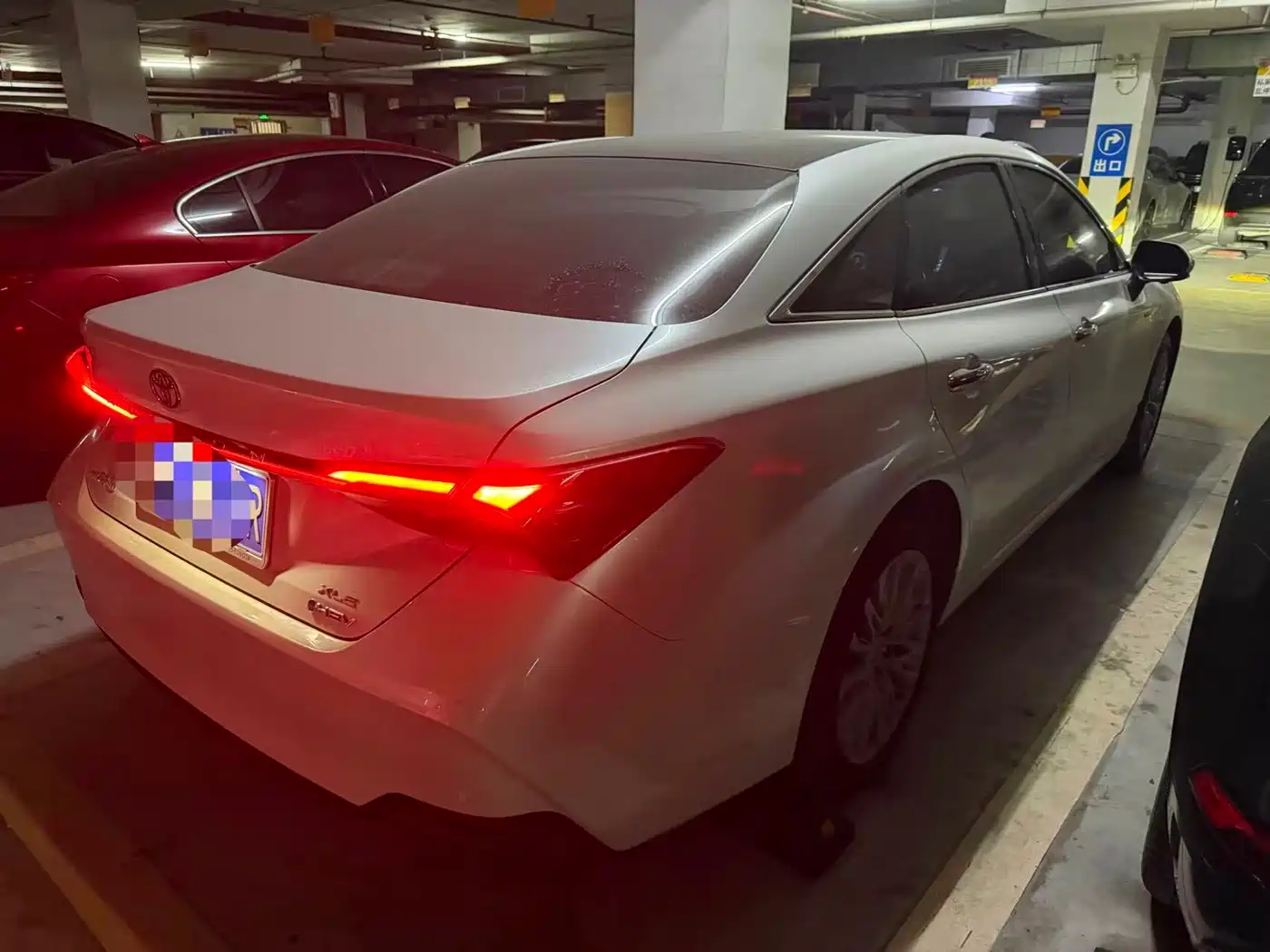 Toyota Avalon 2025 2024 Model Hybrid 2.0L Prestige Edition