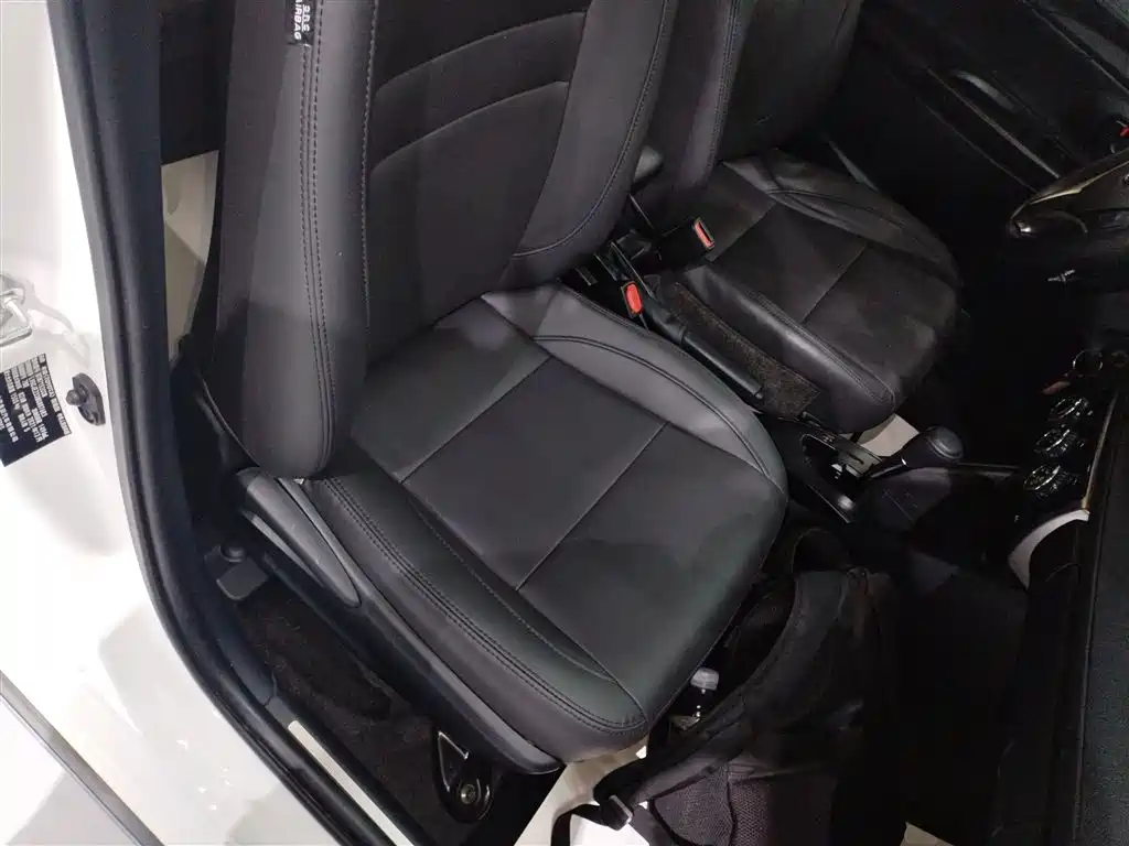 Toyota YARiS L Zhi Xuan 2022 Zhi Xuan X 1.5L CVT Leading PLUS Edition фото 20