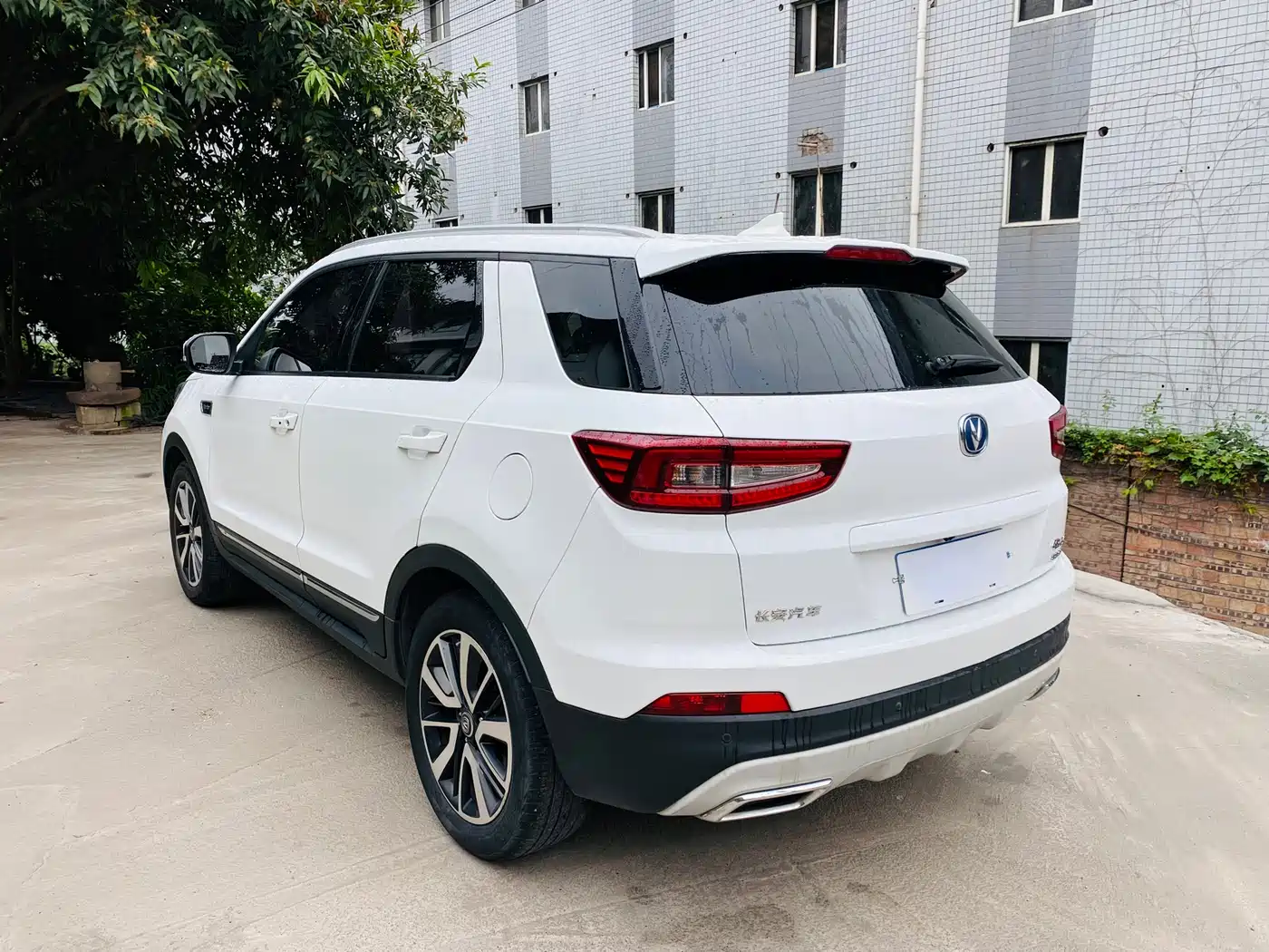 CHANGAN CS55