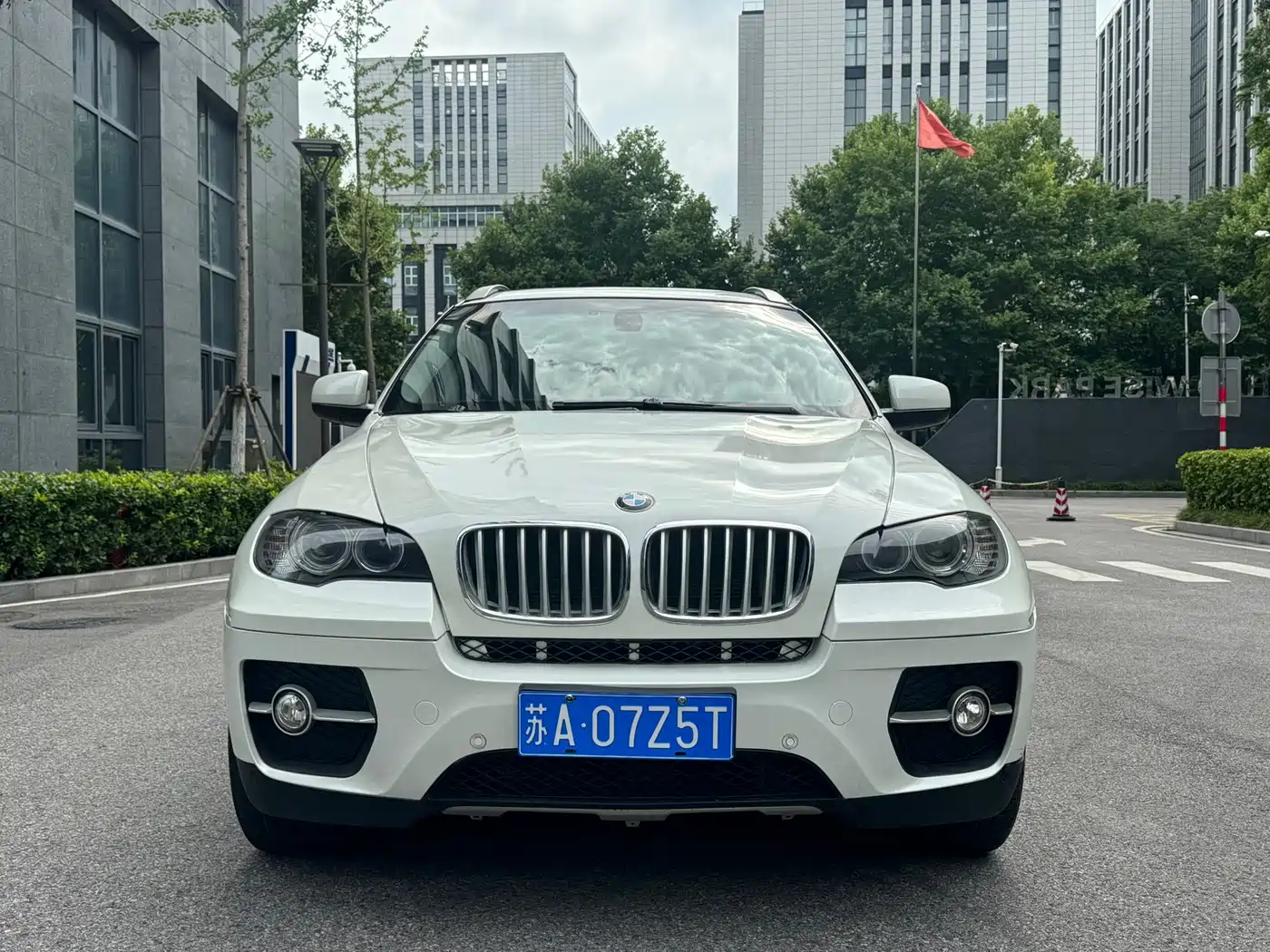Фото 2 - BMW X6