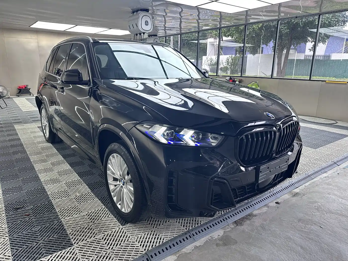 BMW X5 (Import) 2017 xDrive28i фото 3
