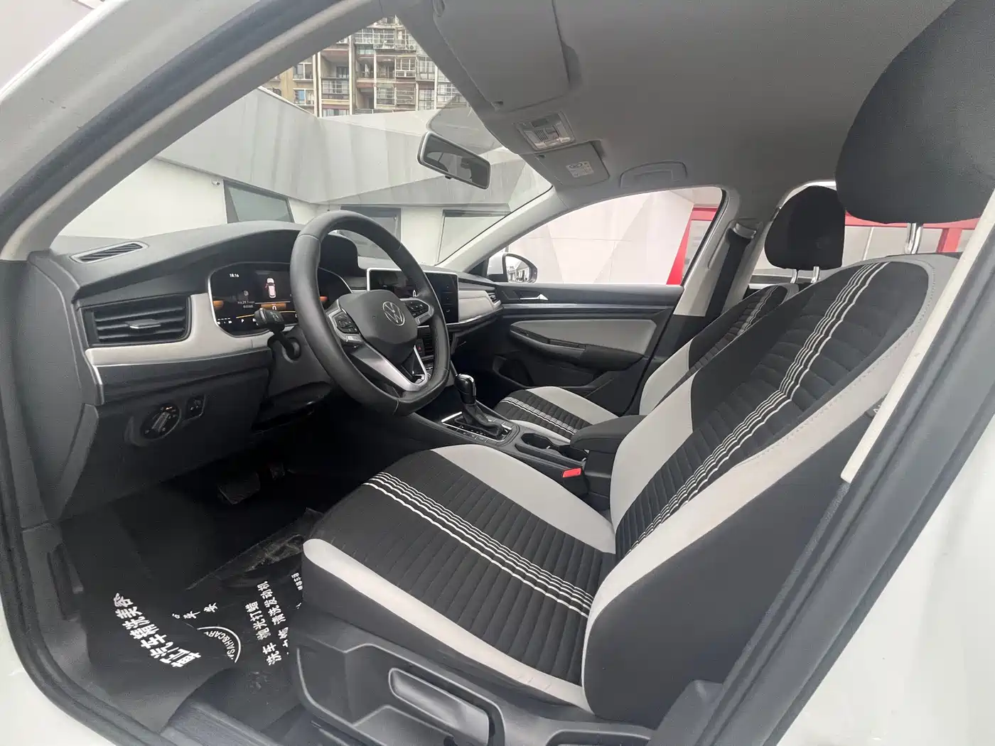 Volkswagen Bora 2023 200TSI DSG Comfort Edition фото 4
