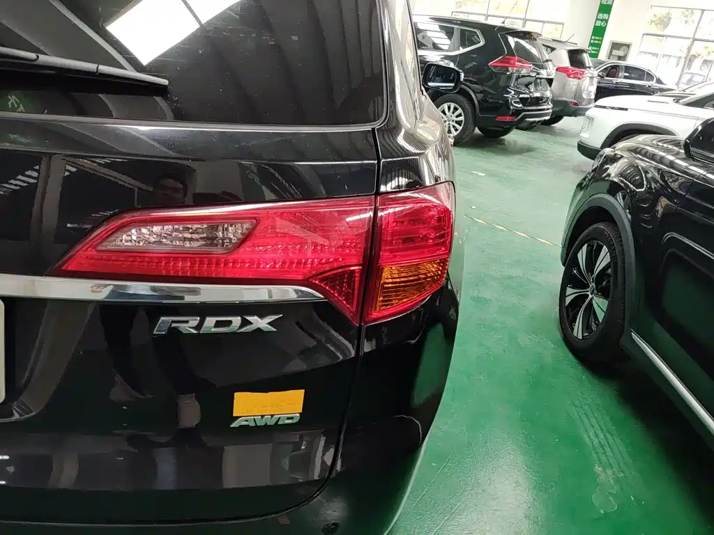 Acura RDX (Import) 2014 2013 Model 3.5L AWD Luxury Edition