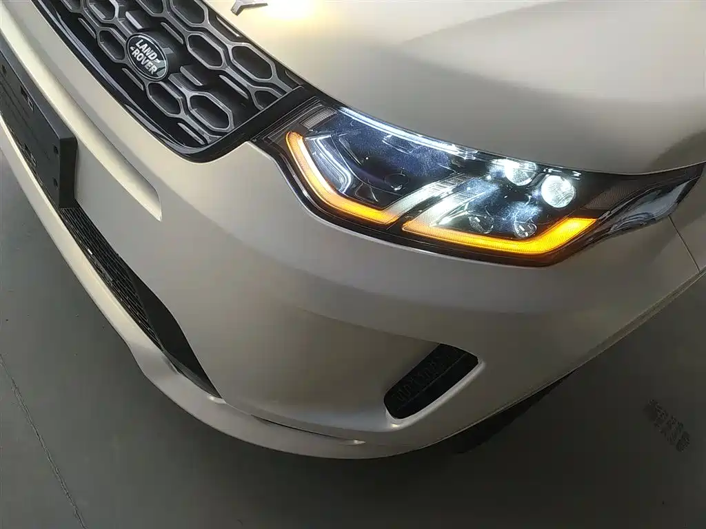 Land Rover Discovery Sport PHEV 2022 Facelift P300e Plug-in Hybrid фото 18