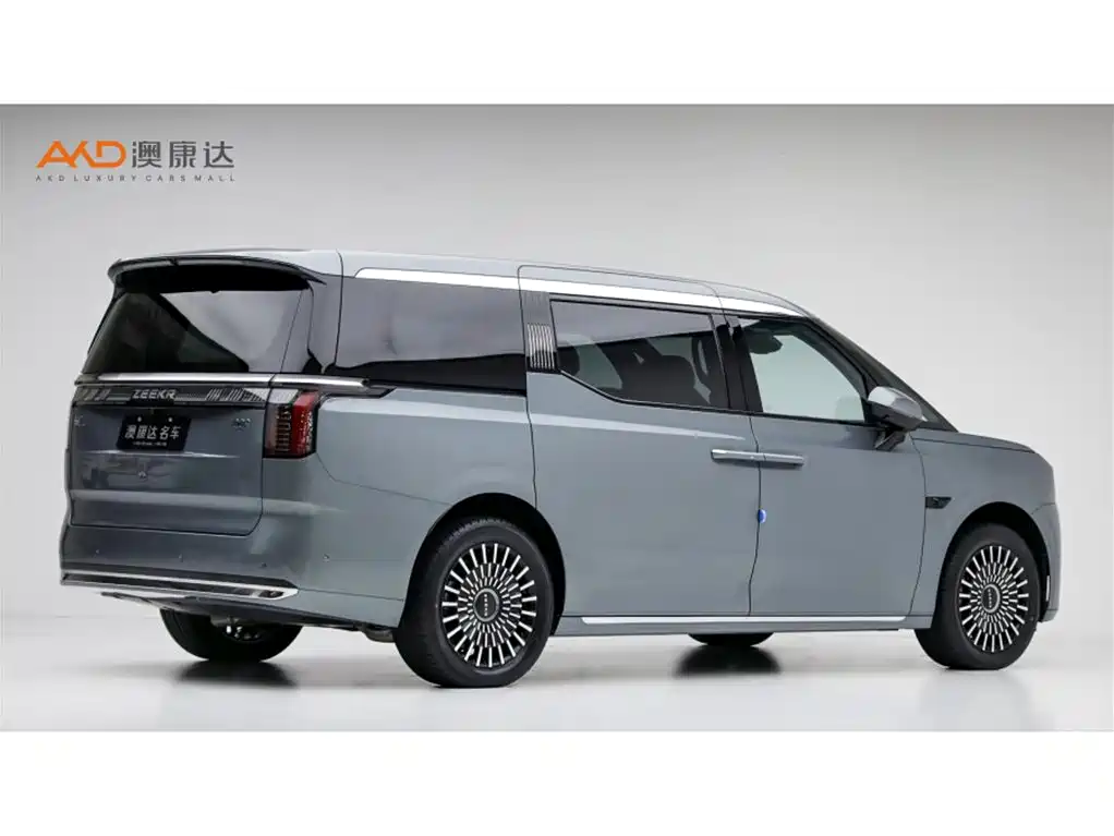 ZEEKR 009 2025 2024 6-seat Executive AWD 108kWh