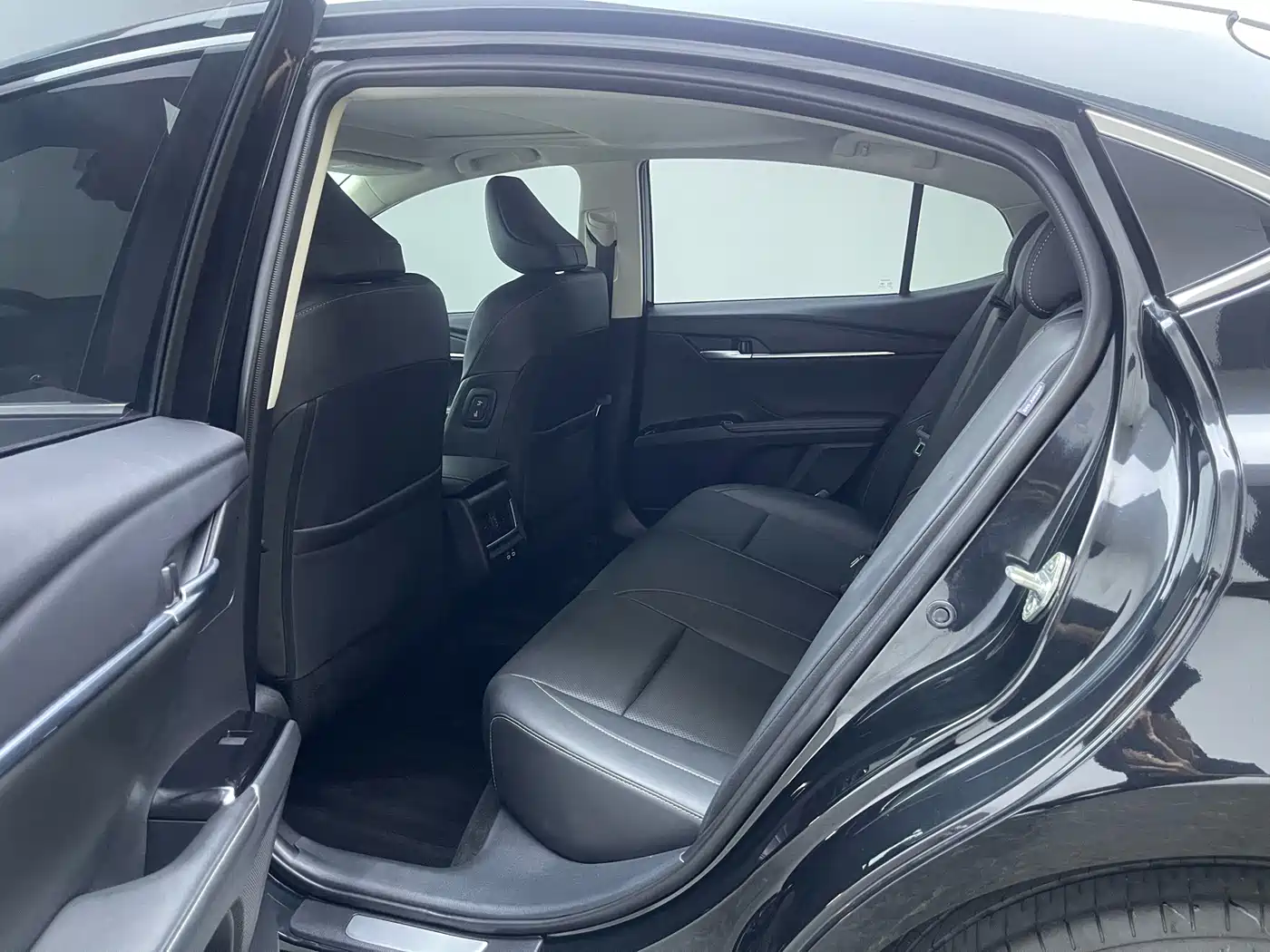 Toyota Camry 2024 2024 2.0GVP Luxury Edition