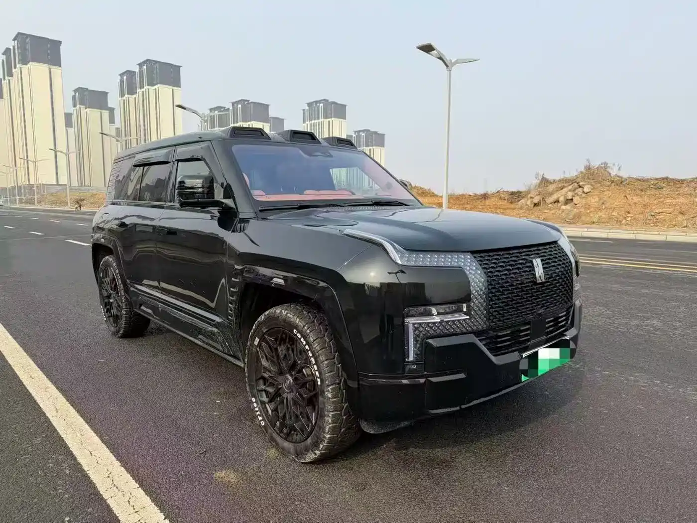 Yangwang U8 2023 Luxury Edition фото 2