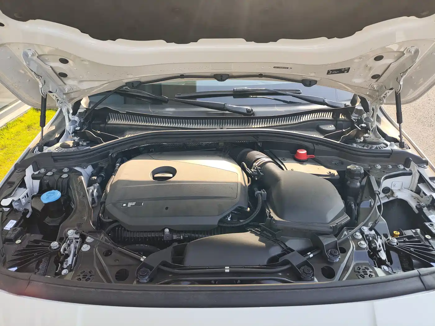BMW 2 Series 2025 225L M Sport Moonlight Package фото 2