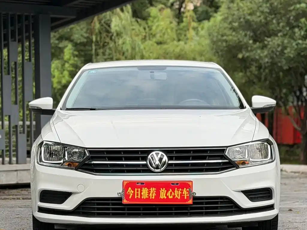 Фото 2 - Volkswagen Bora