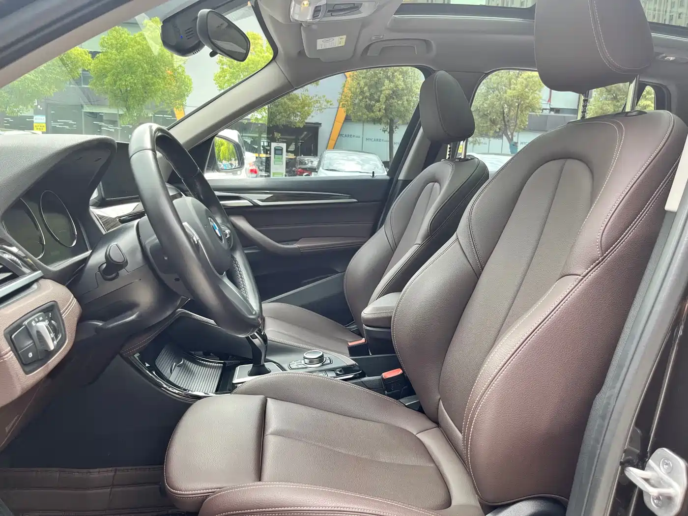 BMW X1 2021 xDrive25Li Exclusive фото 13