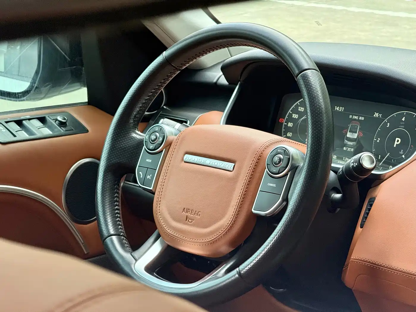 Land Rover Range Rover Sport 2016 3.0 SDV6 HSE фото 11