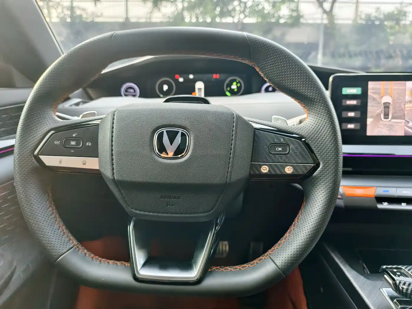 CHANGAN UNI-V
