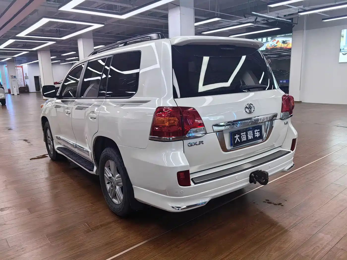 Toyota Land Cruiser (Import) фото 7