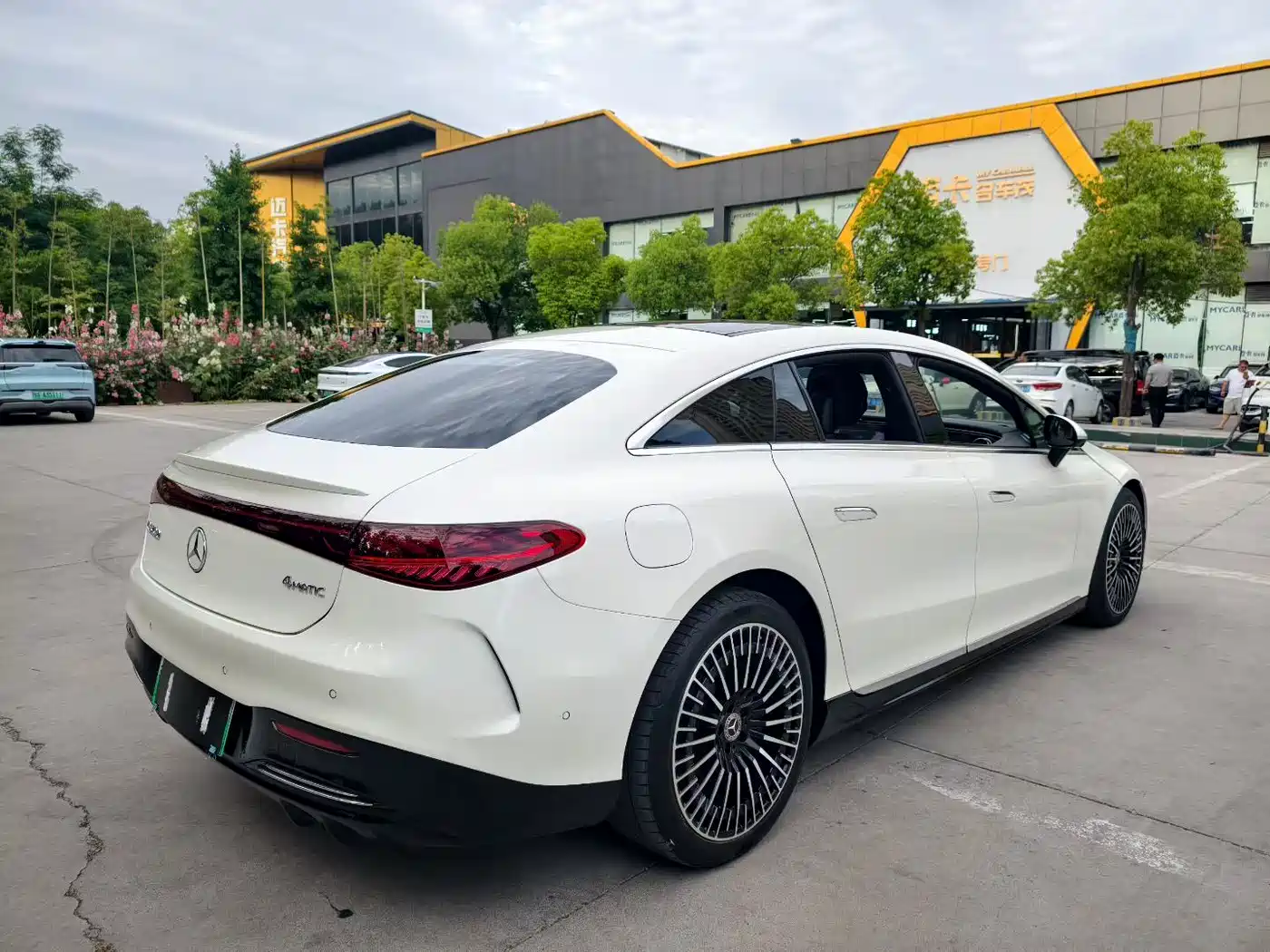Mercedes-Benz EQS 2022 Facelift 580 4MATIC фото 9