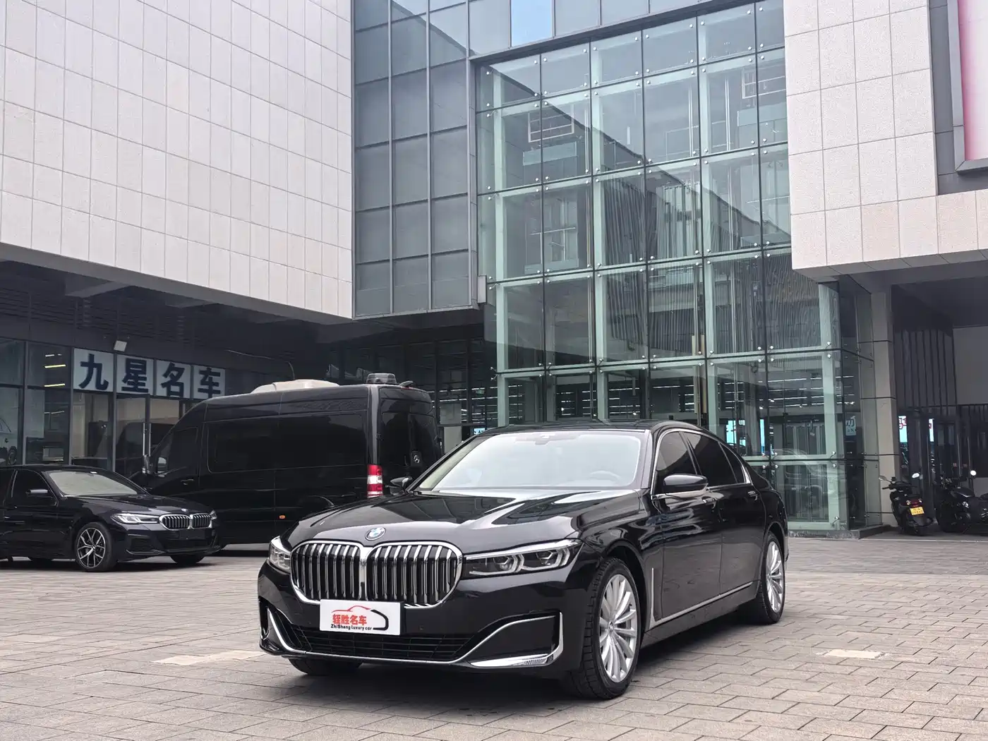 BMW 7 Series 2019 Facelift 730Li Luxury Package