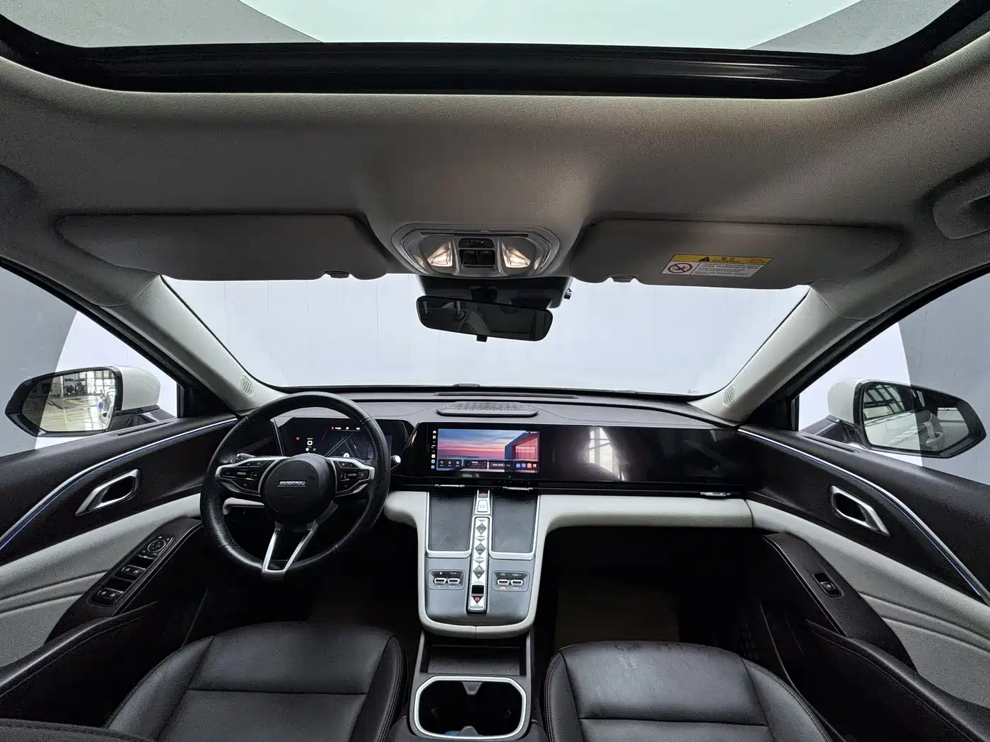Haval Xiaolong MAX 2023 1.5L Hi4 105 4WD Pilot Edition фото 27