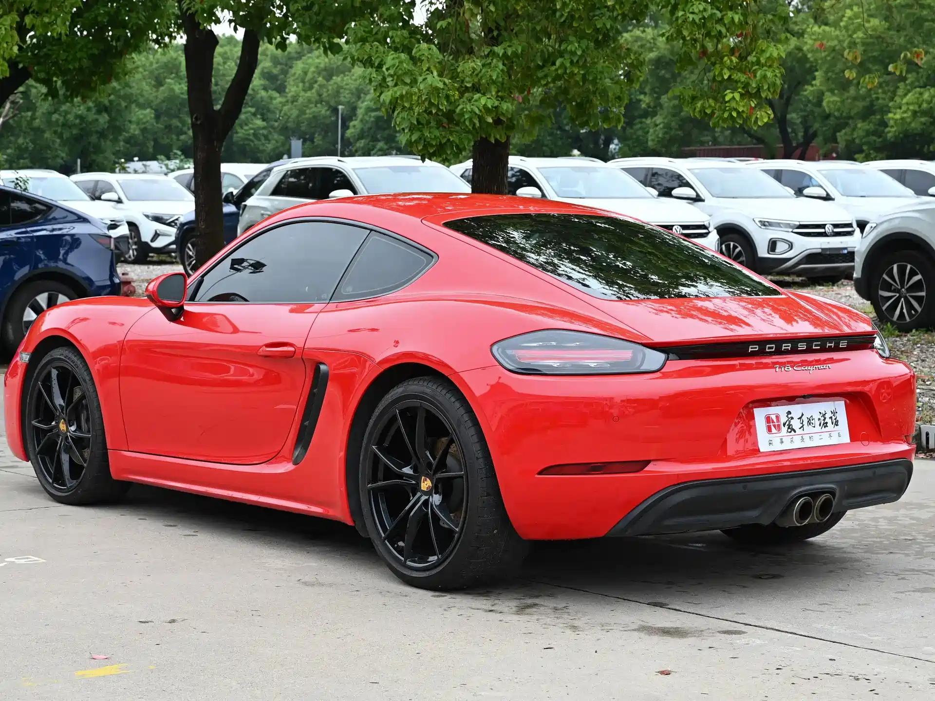 Photo 3 - Porsche 718