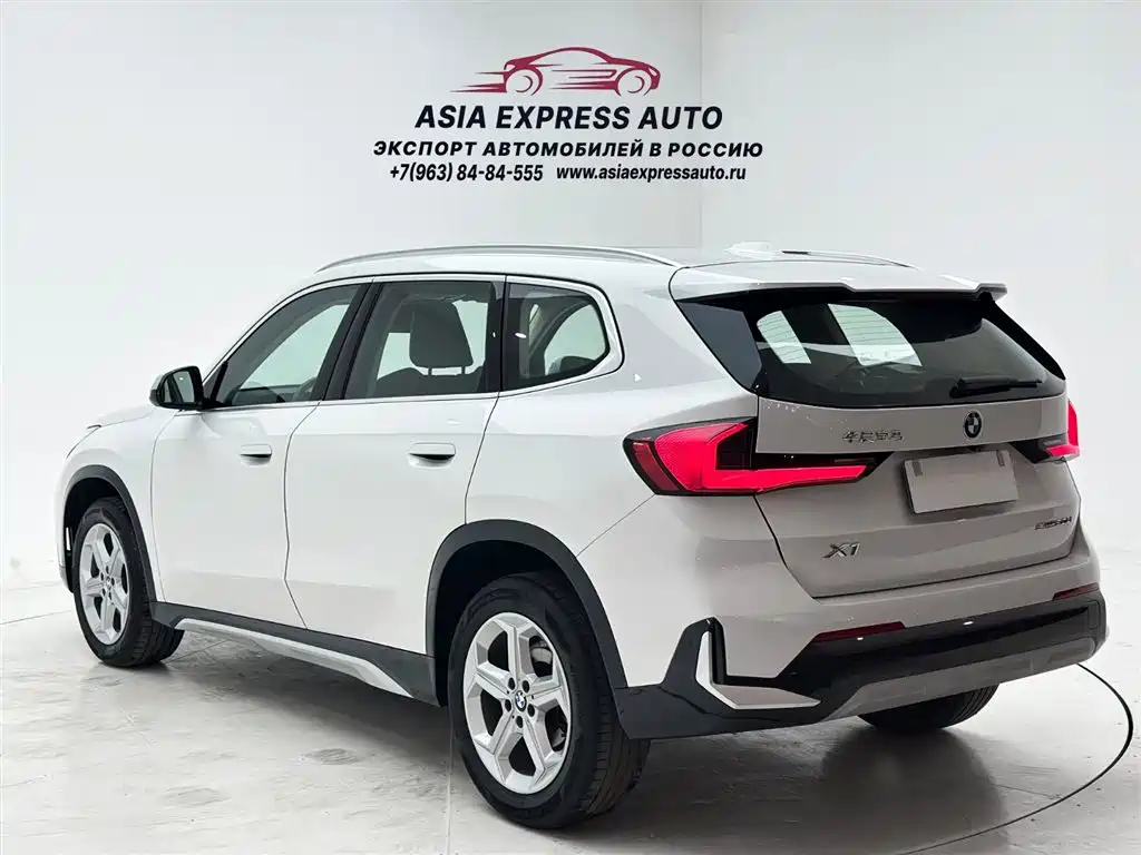 BMW X1 2023 sDrive20Li X Design Package фото 4