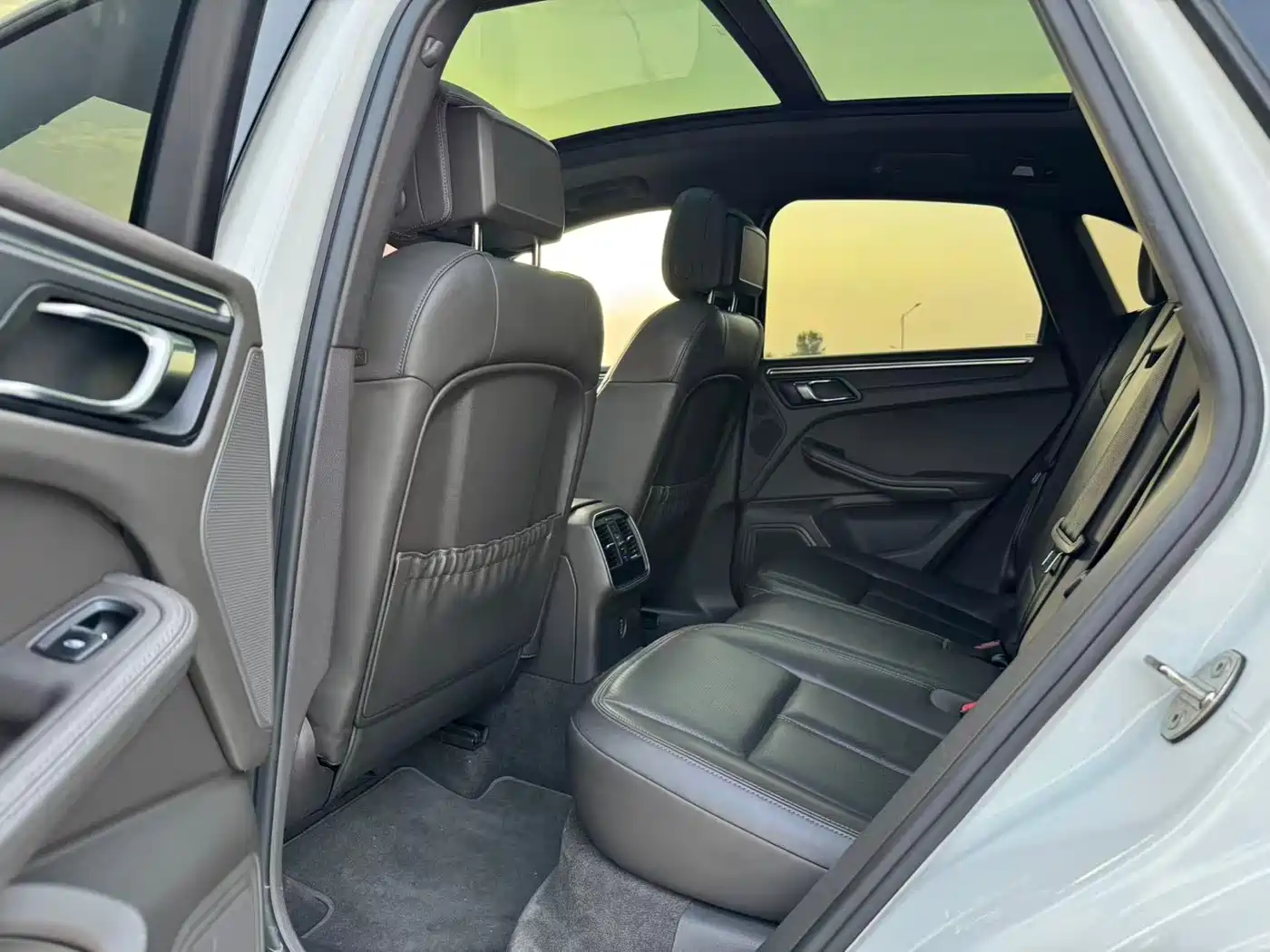 Porsche Macan 2017 Macan 2.0T фото 5