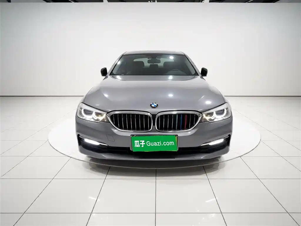 BMW 5 Series 2018 528Li Launch Special Edition фото 3