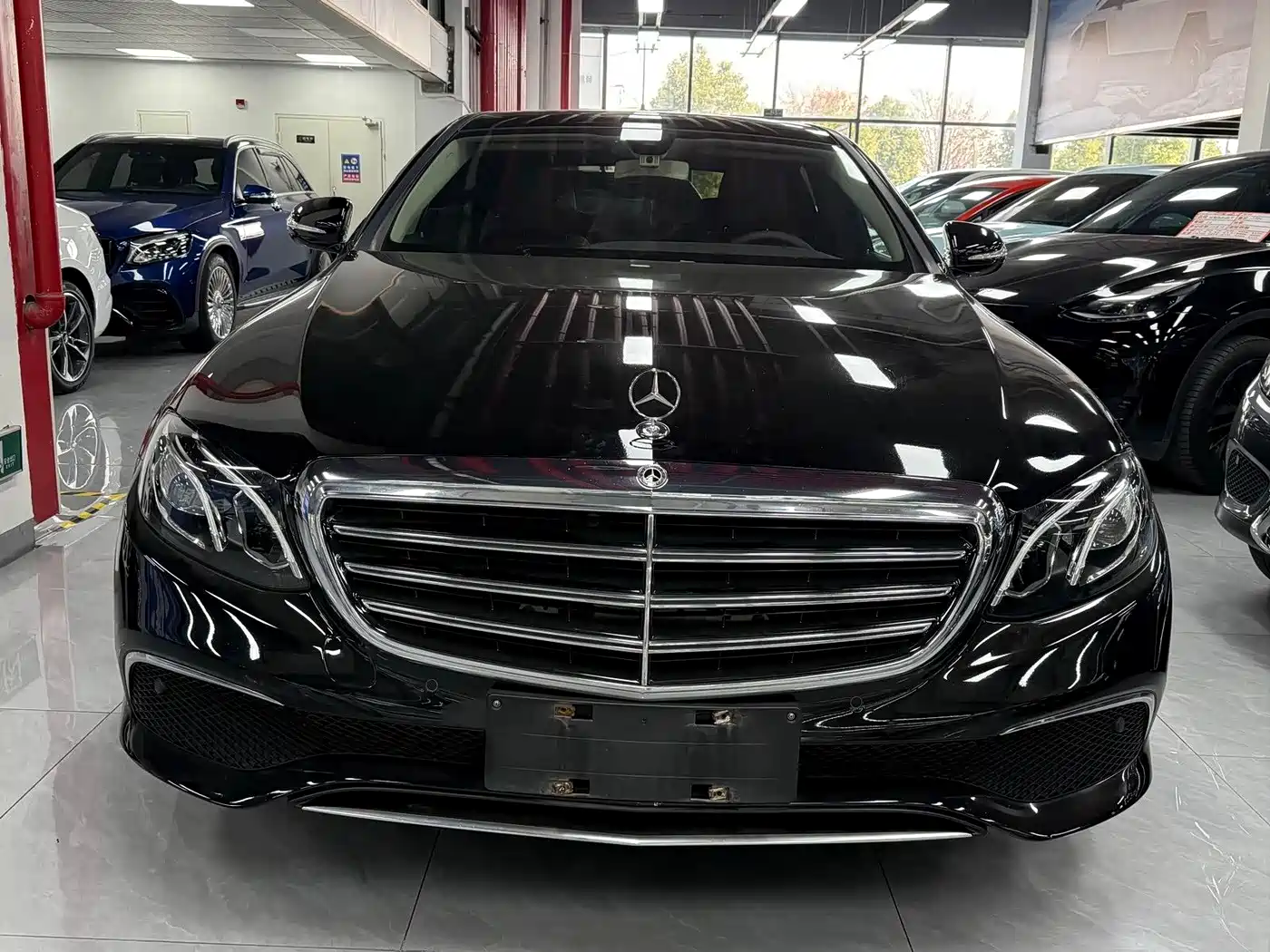 Mercedes-Benz E-Class 2019 E 200 L фото 2