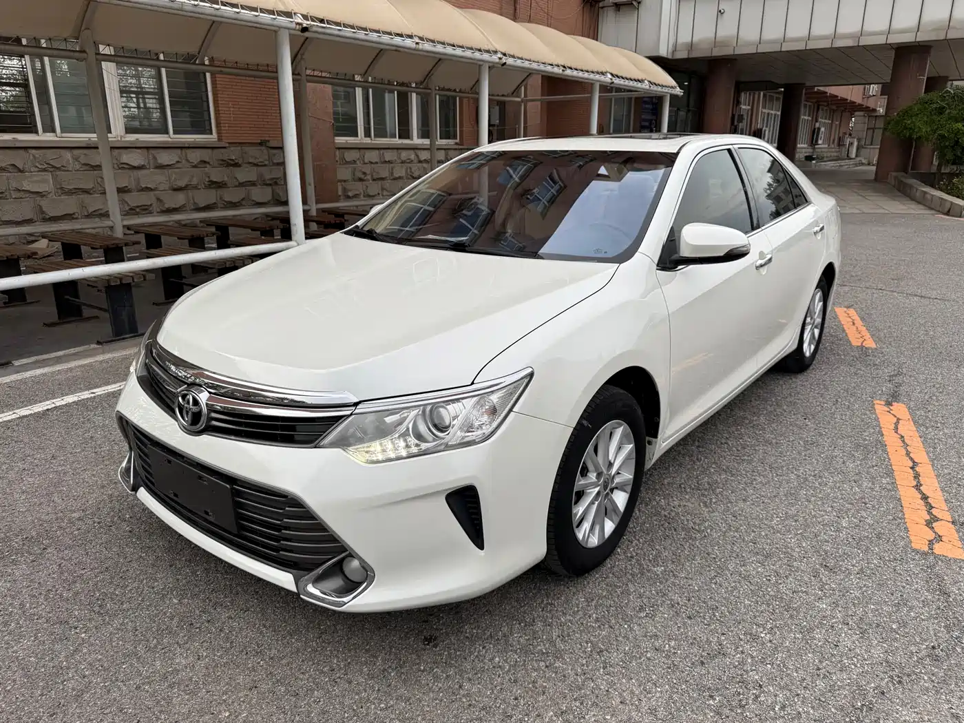 Toyota Camry 2015 2.0E Elite Edition