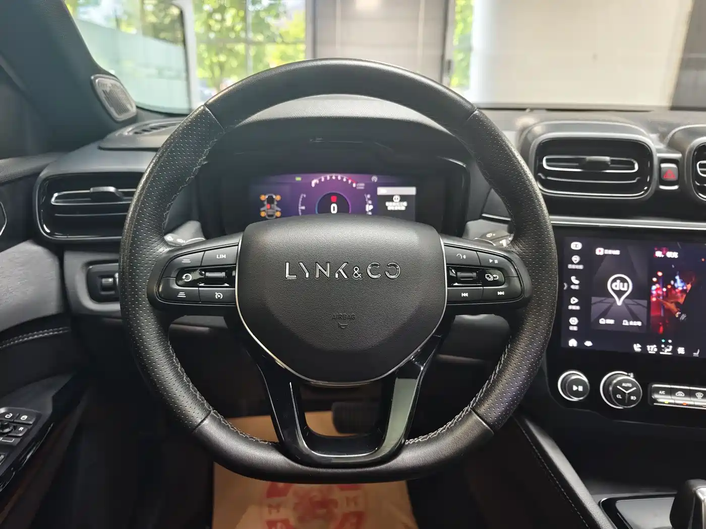 Lynk & Co 03 2021 2.0TD Auto Jin Pro фото 24
