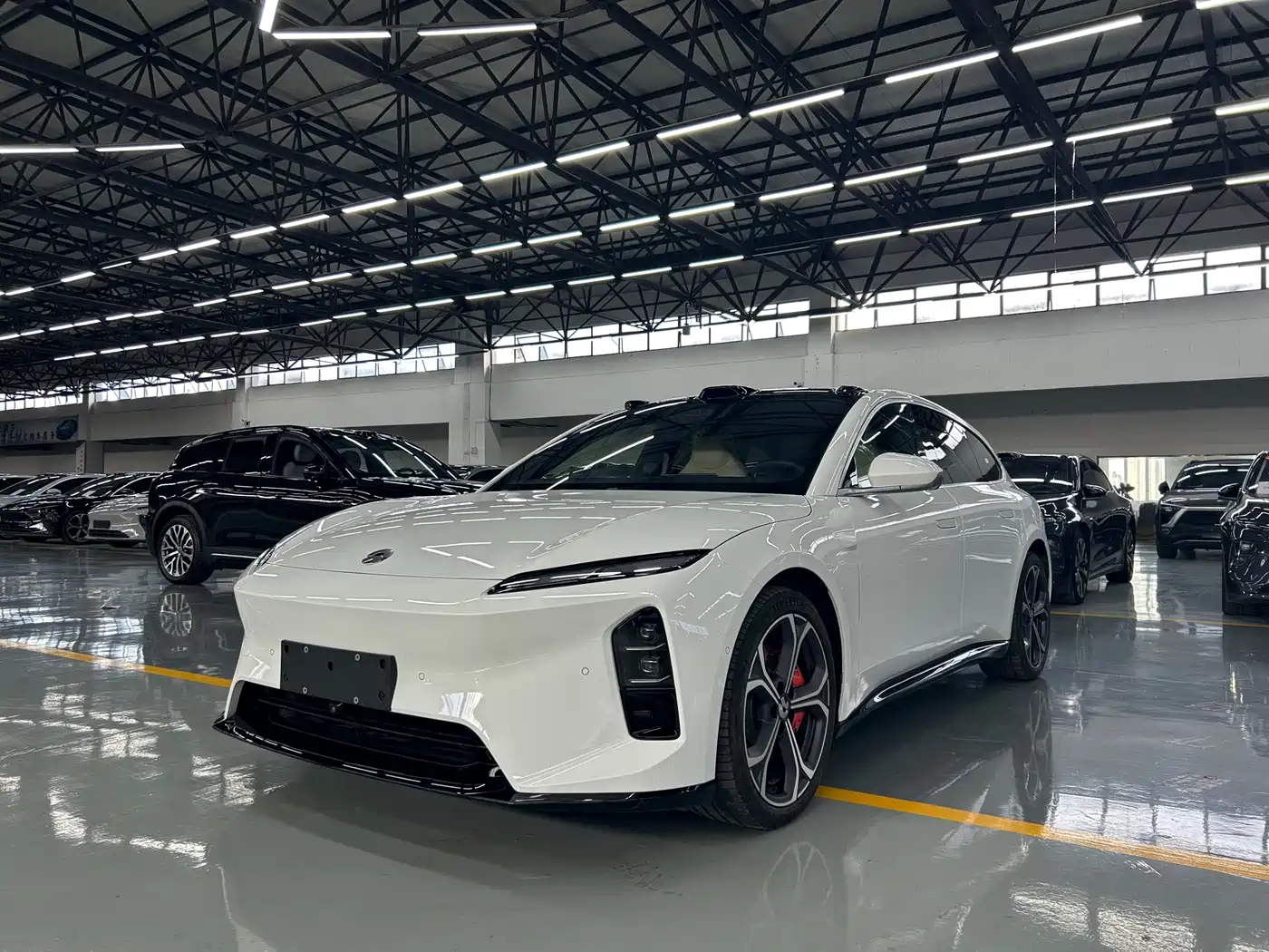 NIO ET5T 2025 75kWh Touring