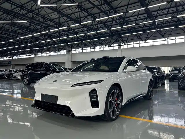 NIO NIO ET5T 2025 75kWh Touring