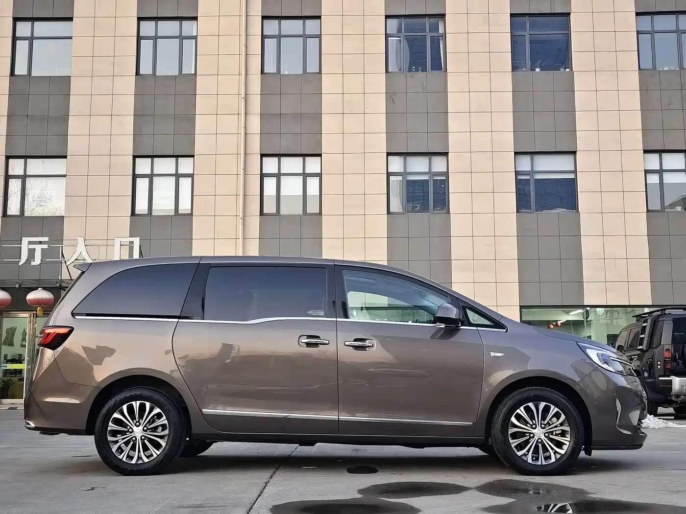 Buick GL8 2022 Land Business Class 652T Luxury фото 4
