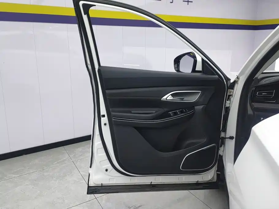 Фото 7 - Changan X7 PLUS