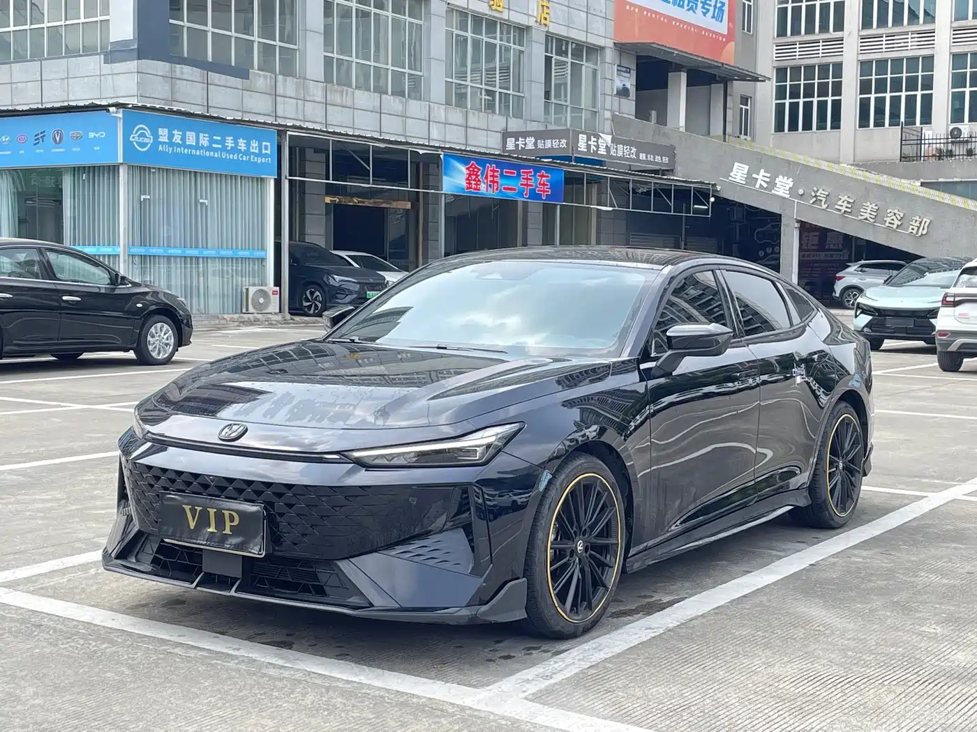 CHANGAN UNI-V