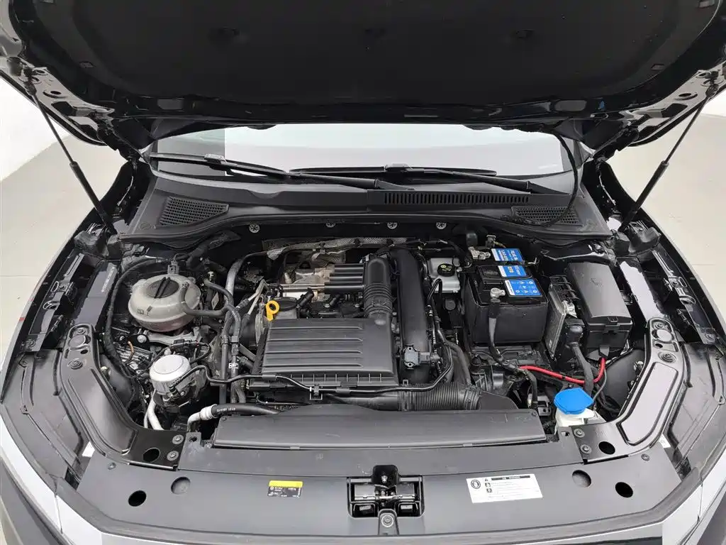 Volkswagen Passat 2021 Model 280TSI Elite Edition фото 6