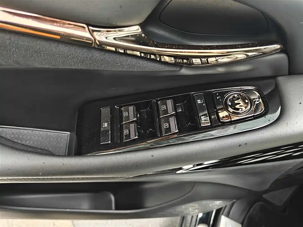 GAC Trumpchi Trumpchi M8 2023 Model Master Series Hybrid Royal Edition фото 9