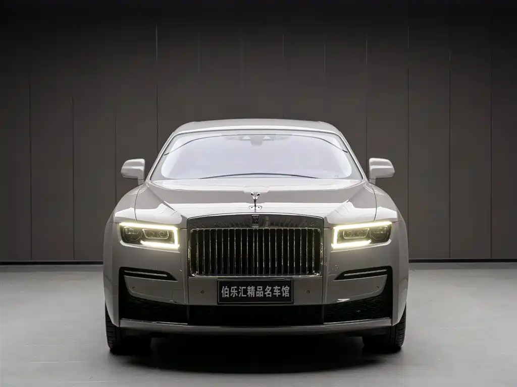 Rolls-Royce Ghost 2021 6.7T Standard Wheelbase фото 3