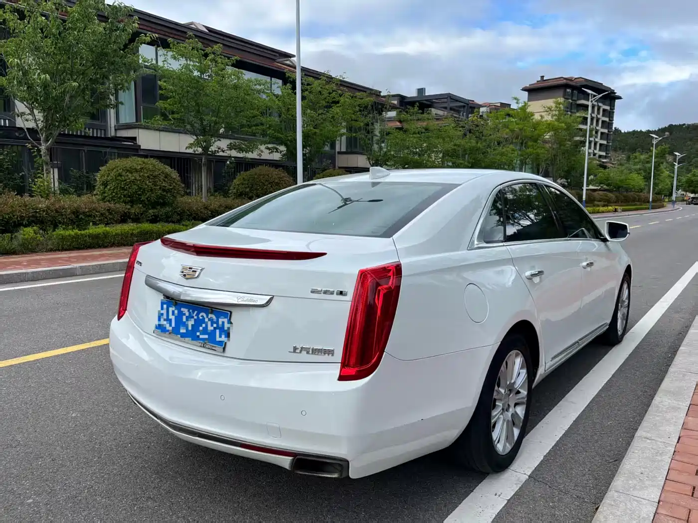 Cadillac XTS 2017 28T Technology фото 6