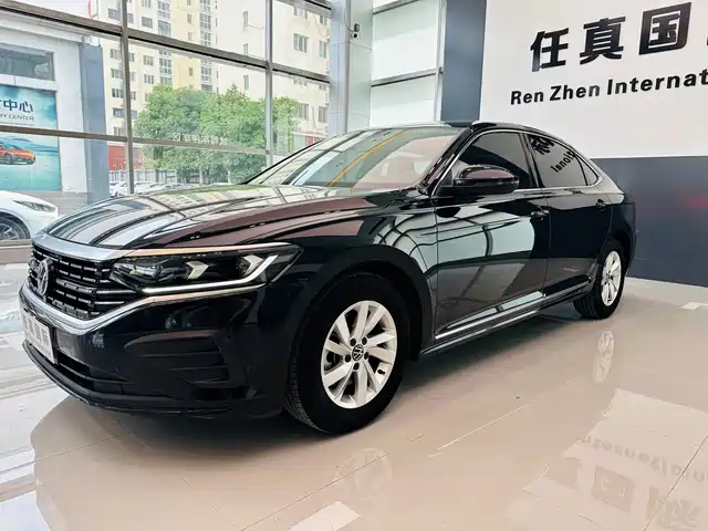 Volkswagen Passat 2022