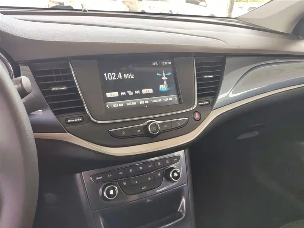 Buick Verano 2016 Hatchback 15S Automatic Leading фото 13
