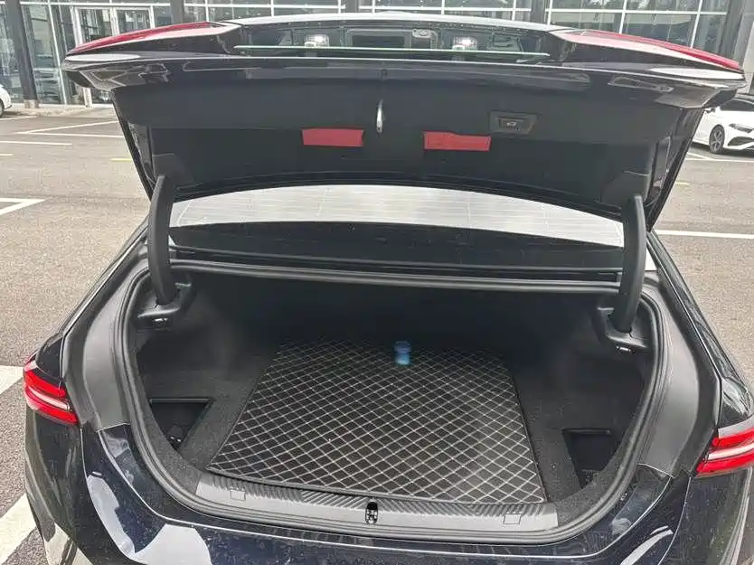 BMW i5 2024 eDrive 35L M Sport Package фото 11