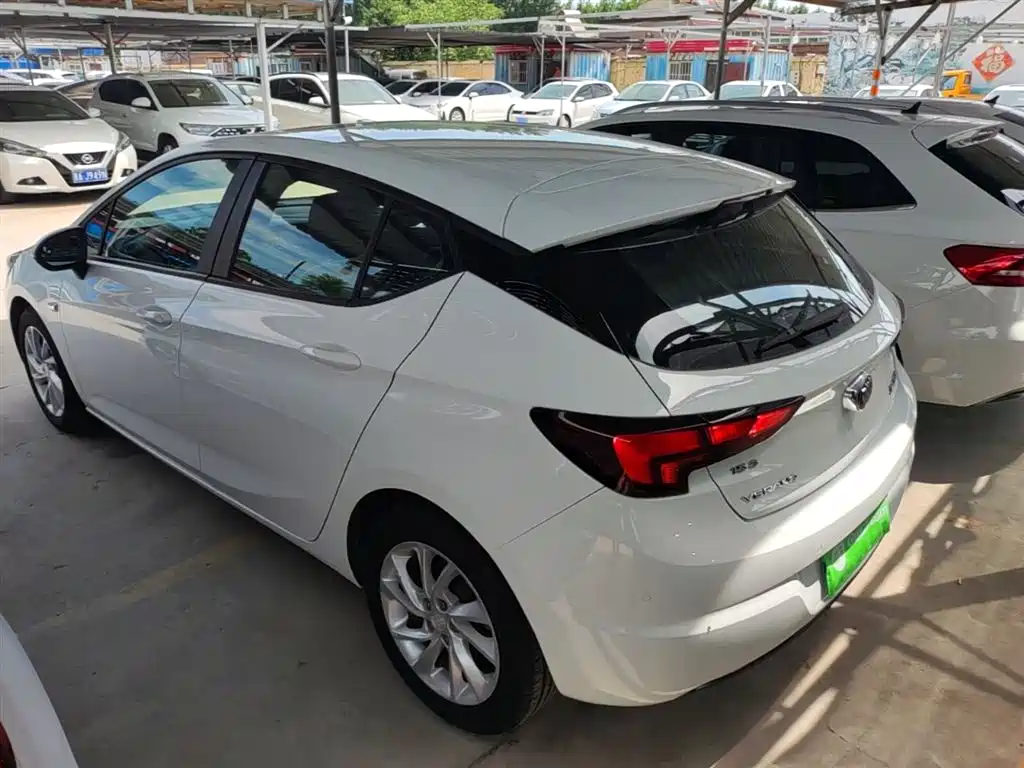 Buick Verano 2016 Hatchback 15S Automatic Leading фото 5