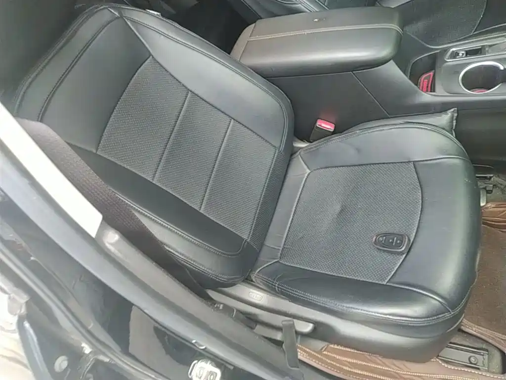 Chevrolet Equinox 2019 535T Auto Frontier Edition (China VI) фото 25