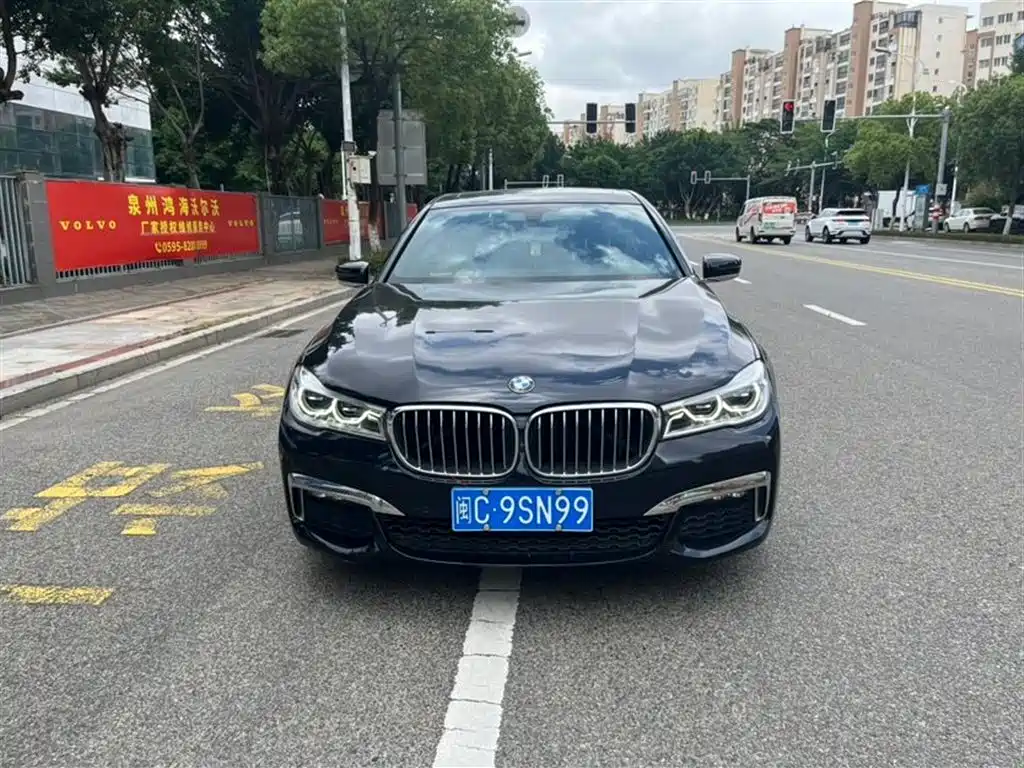 BMW 7 Series 2018 730Li Premium Type M Sport Package фото 2