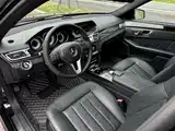 Фото 4 - Mercedes-Benz E-Class