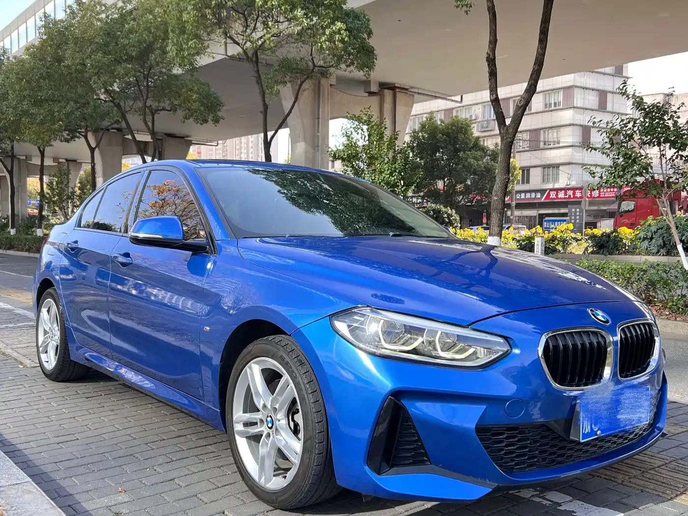 BMW 1 Series 2019 118i M Sport Package фото 4