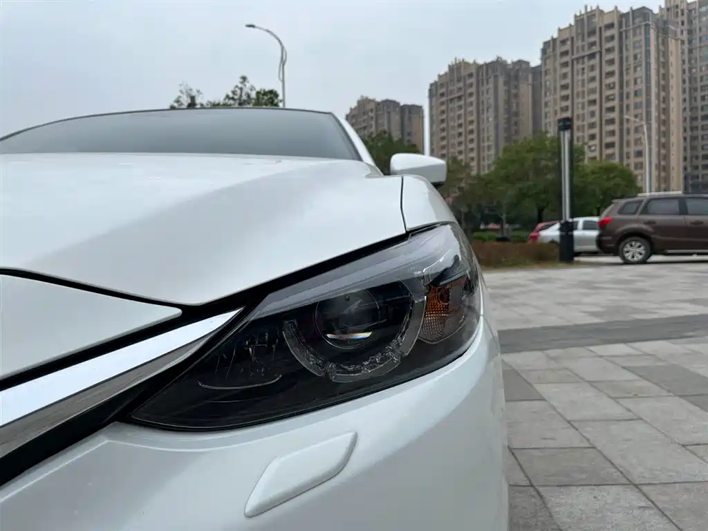 Mazda Atenza 2018 2.5L Skyactiv Exclusive (China V) фото 16